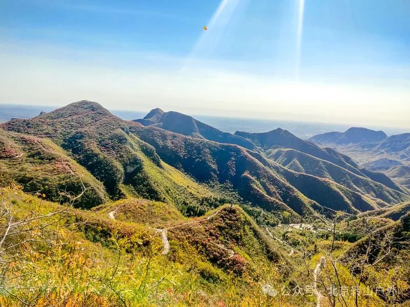 徒步旅游团_户外徒步旅行团_组团徒步